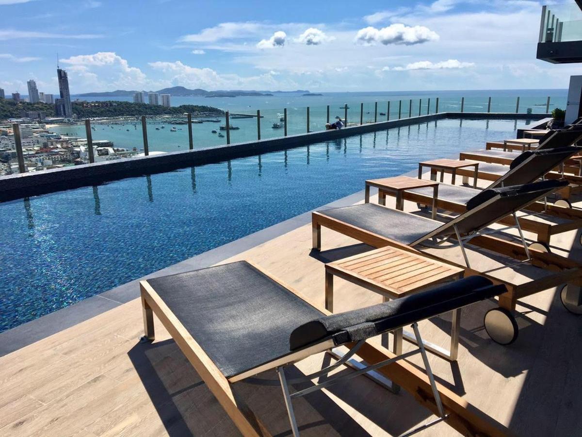 The Base Central Pattaya By Adam Екстериор снимка